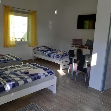 Haus Susanna Leoben  Ngoại thất bức ảnh
